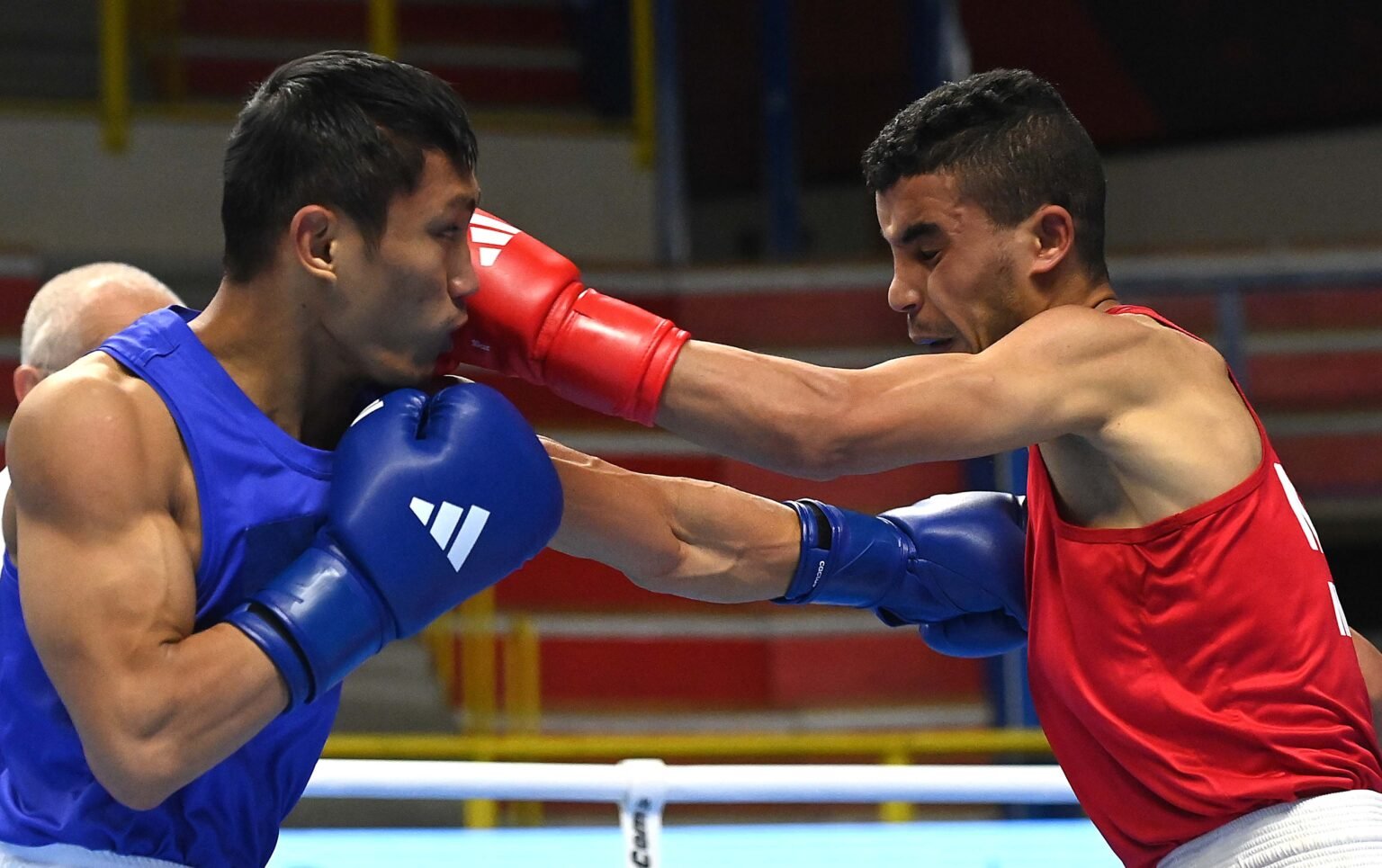 BAGO CITY GYM BREEDING 
GROUND NG PINOY OLYMPIANS
